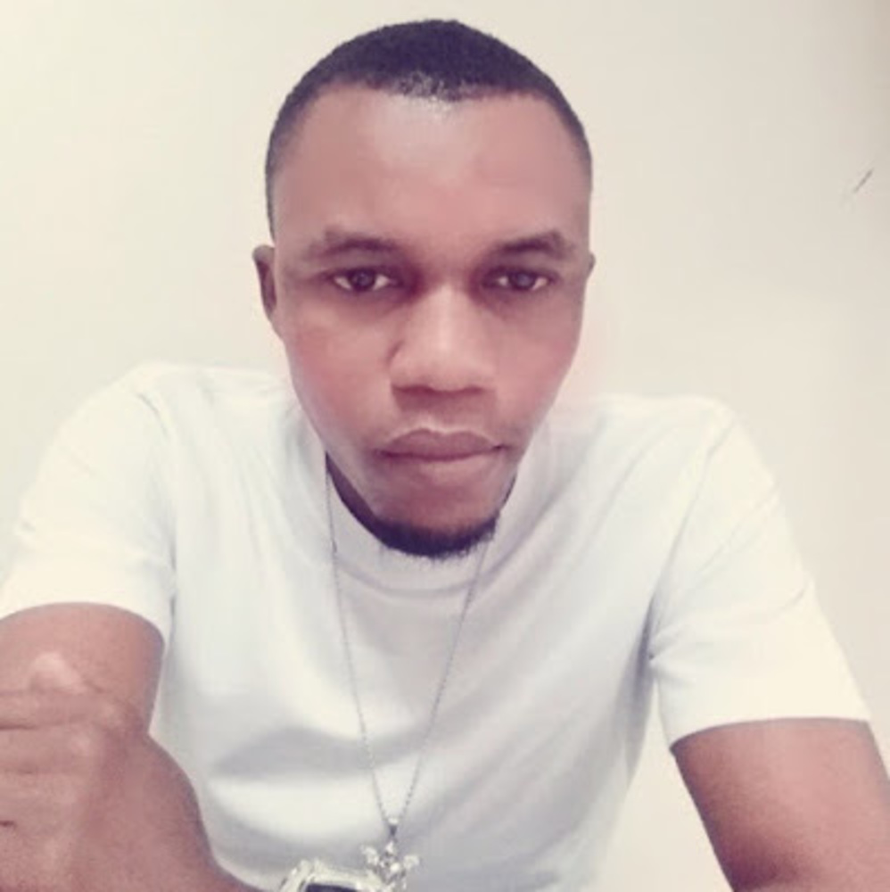 Meet your Posher, Ulysse